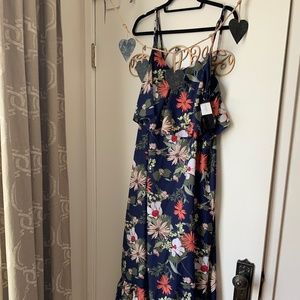Banana Republic maxi vintage floral dress with ruffle and straps - size 14 NWT